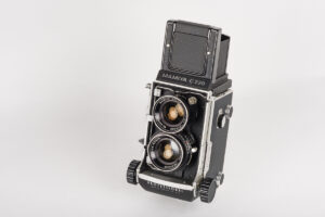 Mamiya C220 TLR Camera